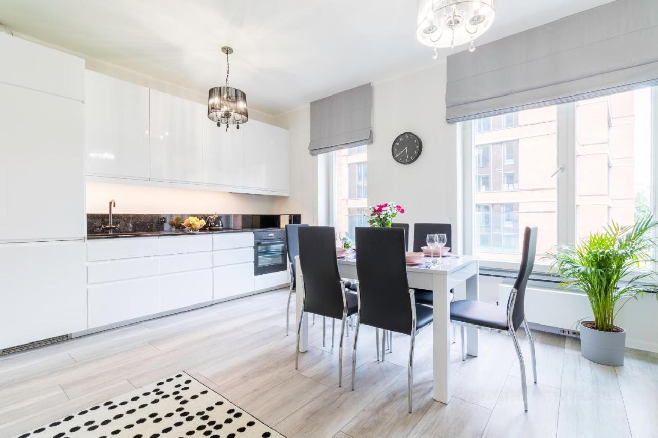 De Lux Apartament Z Ogrodem * Gdańsk